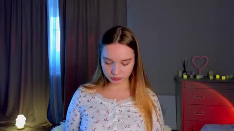 Snapshot of thatonerabbit chatting on November 22, 2025, 12:37 pm Alice online show from November 22, 2025, 12:37 pm