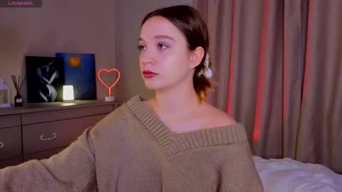 Snapshot of thatonerabbit chatting on December 3, 2025, 11:52 am Alice online show from December 3, 2025, 11:52 am