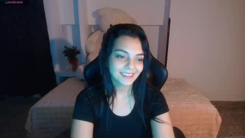 Paola online show from March 30, 2026, 7:48 pm