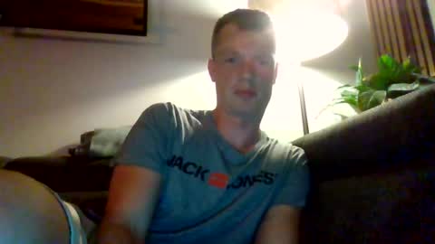 Dennis online show from July 11, 2026, 9:27 pm