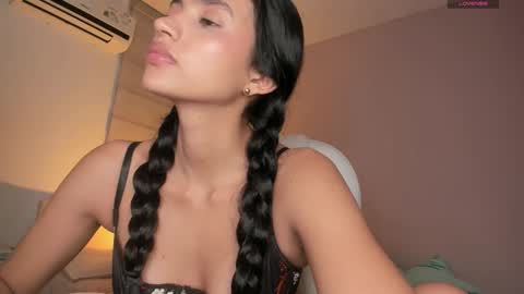 nina mirley online show from February 2, 2026, 12:53 am