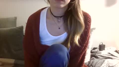 the crazy travellers online show from November 7, 2025, 7:41 am