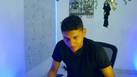 Sean OPry   online show from October 26, 2025, 2:23 pm