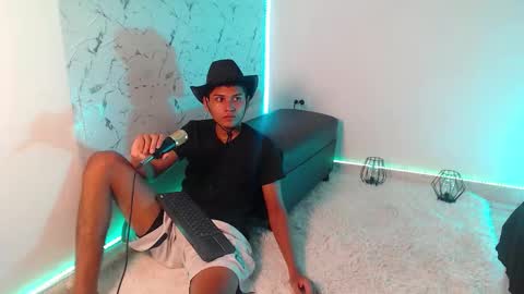 Sean OPry   online show from November 14, 2025, 3:16 am