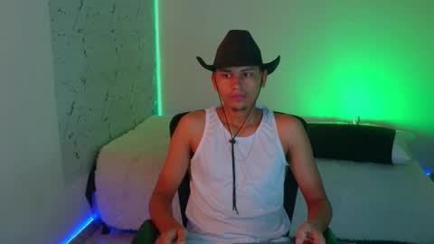 Sean OPry   online show from December 1, 2025, 12:43 pm