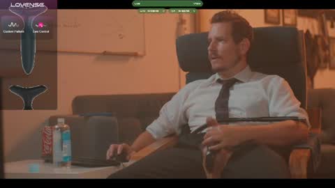 Snapshot of the_dilf chatting on July 9, 2026, 9:57 am The DILF - online show from July 9, 2026, 9:57 am