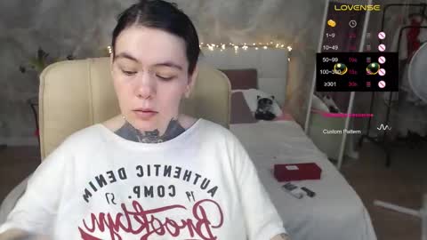 the_ice_owl online show from March 18, 2026, 1:42 am