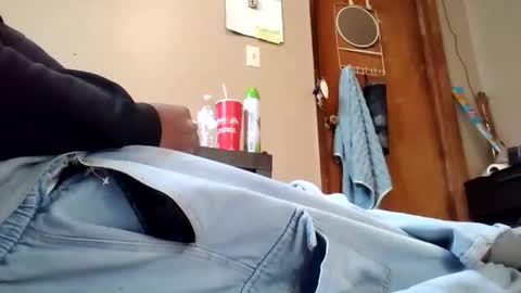 the_invincible_1 online show from November 17, 2025, 8:14 pm