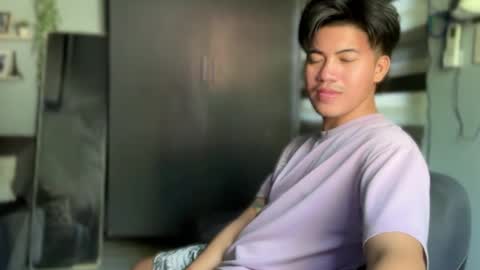 MrTakeItOff online show from November 5, 2025, 2:00 am