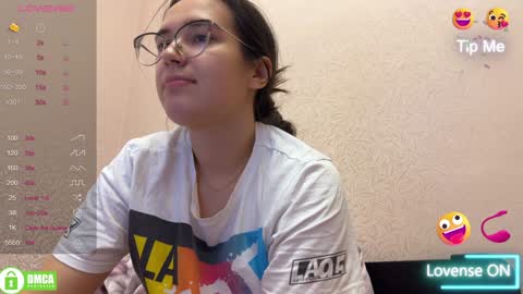 Snapshot of the_princese chatting on February 2, 2025, 8:51 pm Alice online show from February 2, 2025, 8:51 pm