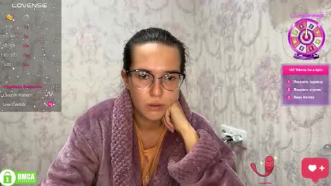 Snapshot of the_princese chatting on September 28, 2025, 4:56 pm Alice online show from September 28, 2025, 4:56 pm