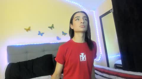 Snapshot of the_queensex chatting on February 9, 2025, 3:01 pm the_queensex online show from February 9, 2025, 3:01 pm