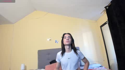 Snapshot of the_queensex chatting on February 28, 2025, 1:14 pm the_queensex online show from February 28, 2025, 1:14 pm