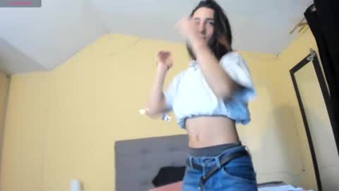 Snapshot of the_queensex chatting on March 5, 2025, 12:11 pm the_queensex online show from March 5, 2025, 12:11 pm