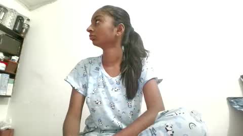 Suzan Sexy online show from September 27, 2025, 4:39 am