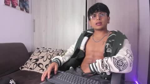 Danny online show from September 25, 2025, 3:54 am