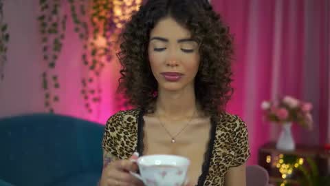 Ayana online show from November 23, 2025, 11:32 am