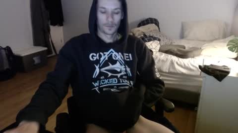 Snapshot of thebigbamboo26 chatting on December 3, 2024, 10:18 pm thebigbamboo26 online show from December 3, 2024, 10:18 pm