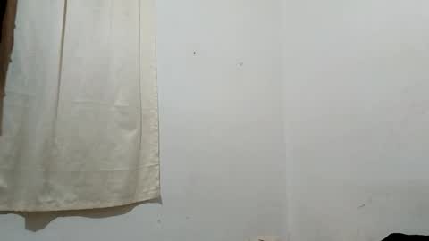 thebluesky_18 online show from November 13, 2025, 3:49 am