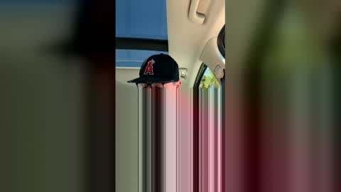 Swole Gorilla online show from April 7, 2026, 8:31 pm