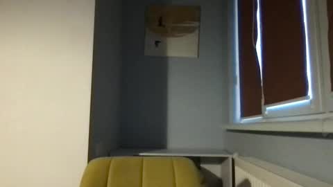 Crystal online show from December 3, 2024, 12:38 pm