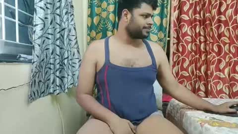 thecuteboyy online show from May 7, 2026, 10:20 am