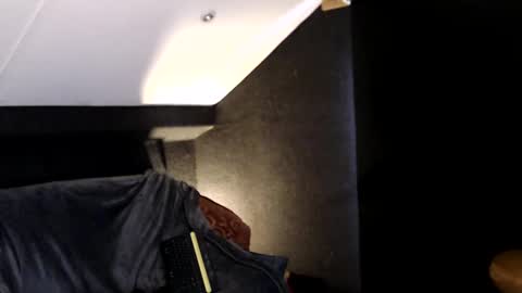 TheDogsBolloxXL online show from December 8, 2024, 1:58 pm