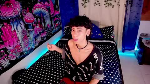 ethan online show from April 8, 2026, 4:01 am