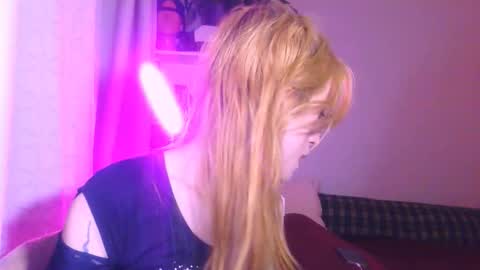 Yolanda online show from January 5, 2026, 6:00 pm