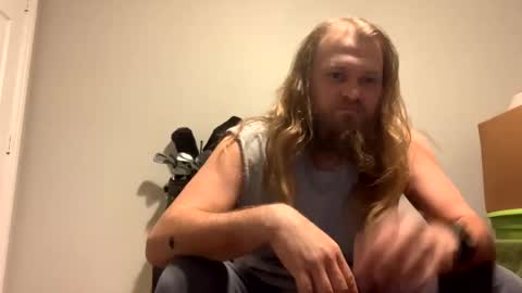 thedude715981 online show from December 20, 2024, 4:09 am