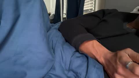 theeshooterr online show from December 20, 2024, 1:43 pm