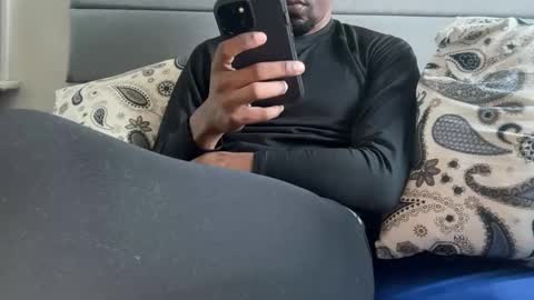 theeshooterr online show from February 4, 2025, 4:50 pm