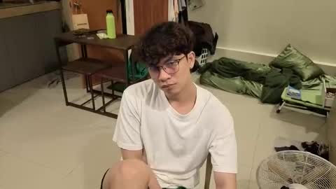 Green online show from March 26, 2026, 5:18 pm