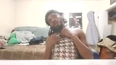 Snapshot of theguyss678 chatting on January 16, 2025, 3:45 am Arching4Life online show from January 16, 2025, 3:45 am