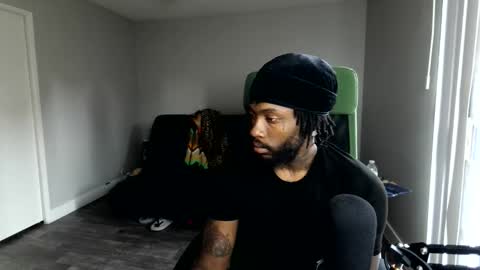 IXMCOUPLE444 online show from May 20, 2026, 1:01 am