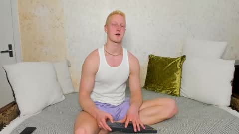 Snapshot of thejacob_d chatting on April 21, 2026, 5:17 pm thejacob_d online show from April 21, 2026, 5:17 pm
