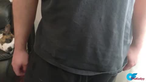 Snapshot of thekodyy chatting on February 10, 2026, 1:59 pm thekodyy online show from February 10, 2026, 1:59 pm