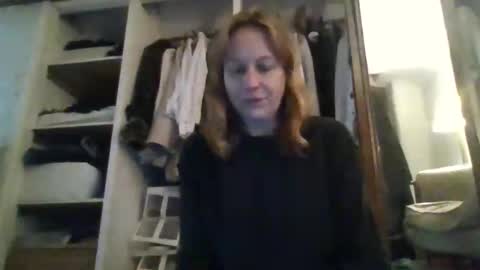Snapshot of theladyduchess chatting on May 15, 2026, 2:40 am theladyduchess online show from May 15, 2026, 2:40 am