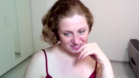 Ella online show from December 11, 2024, 8:50 pm