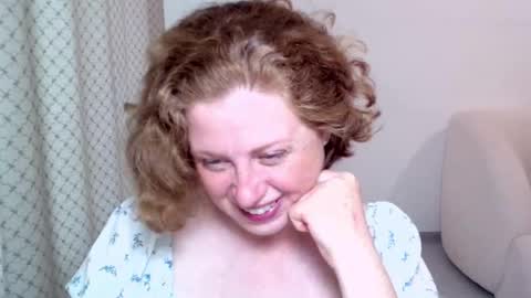 Ella online show from October 4, 2025, 7:06 am