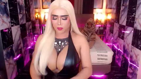 Snapshot of thelastdestroyerxx chatting on November 22, 2025, 7:13 pm Paula online show from November 22, 2025, 7:13 pm