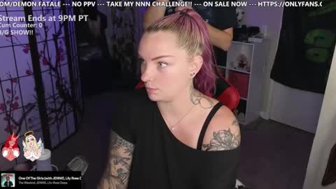 Snapshot of thelilithjane chatting on November 22, 2025, 3:05 am Lilith Jane online show from November 22, 2025, 3:05 am