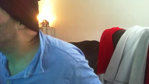 Snapshot of theman18951pa chatting on December 18, 2024, 6:25 pm theman18951pa online show from December 18, 2024, 6:25 pm