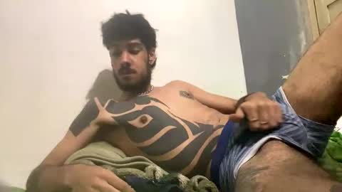 Snapshot of themarttinguyyy chatting on January 8, 2026, 3:20 am themarttinguyyy online show from January 8, 2026, 3:20 am