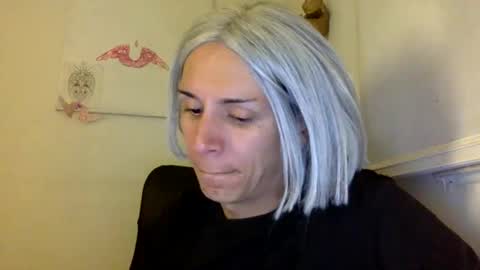 Snapshot of thematryoshka chatting on December 25, 2024, 3:18 am Lucy Lucy online show from December 25, 2024, 3:18 am