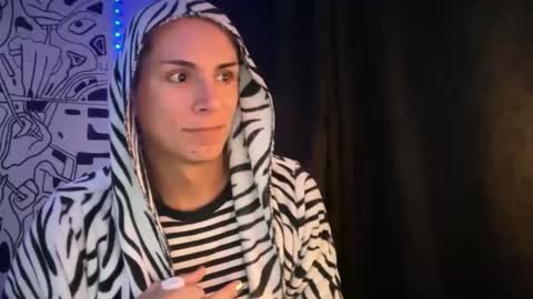 Snapshot of thematryoshka chatting on October 24, 2025, 2:52 am Lucy Lucy online show from October 24, 2025, 2:52 am