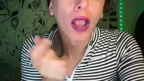 Snapshot of thematryoshka chatting on November 29, 2025, 11:52 pm Lucy Lucy online show from November 29, 2025, 11:52 pm