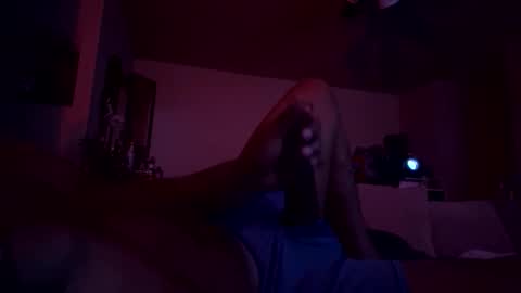 Snapshot of themaxxblendz chatting on May 18, 2026, 2:45 pm Longnine682 online show from May 18, 2026, 2:45 pm
