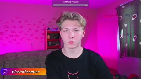 Snapshot of themikesever chatting on December 15, 2024, 7:46 am Sever online show from December 15, 2024, 7:46 am