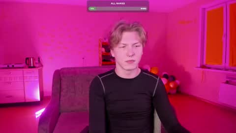 Snapshot of themikesever chatting on February 11, 2025, 9:35 pm Sever online show from February 11, 2025, 9:35 pm